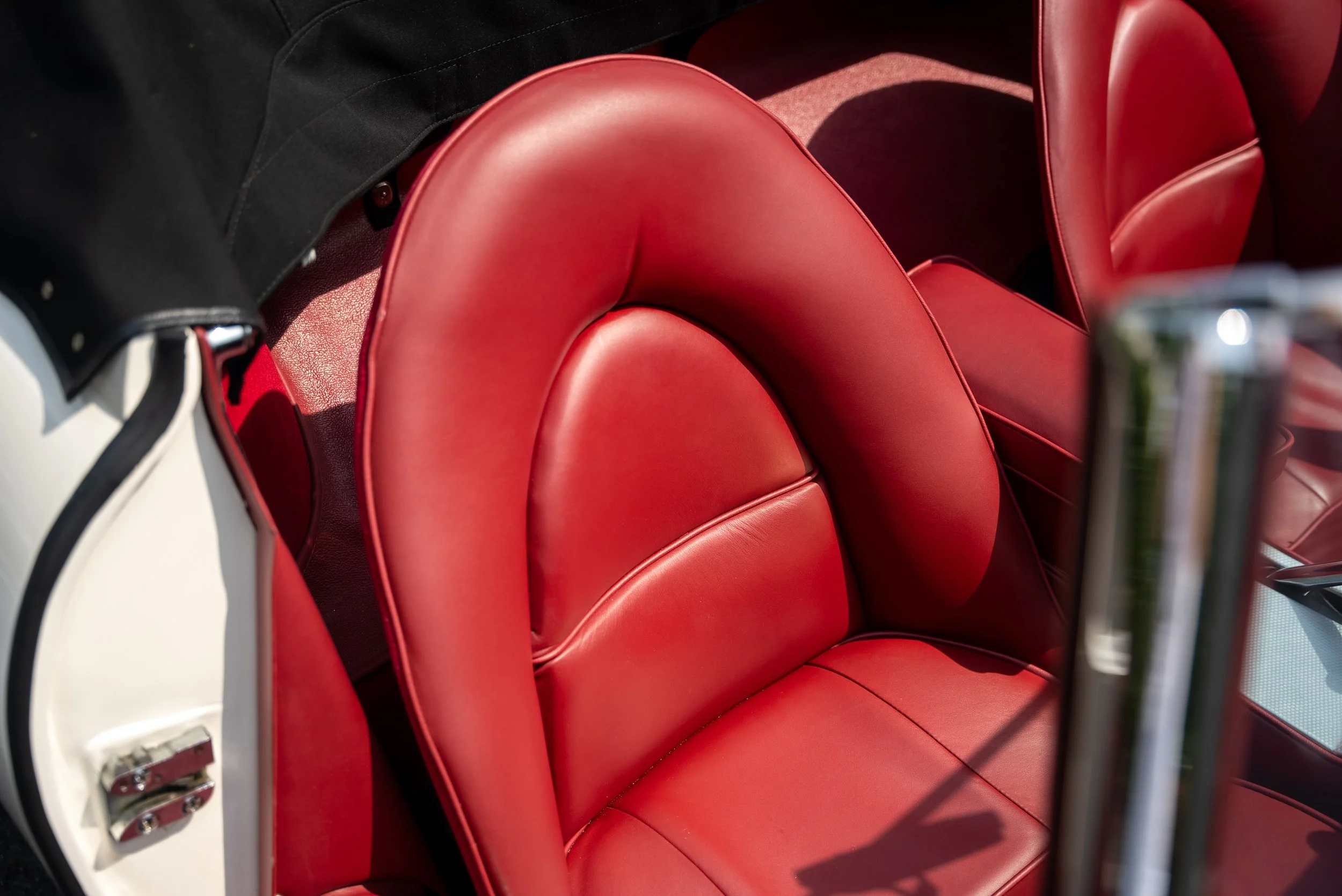 1963 Jaguar XKE ex Feinberg — BOND GROUP